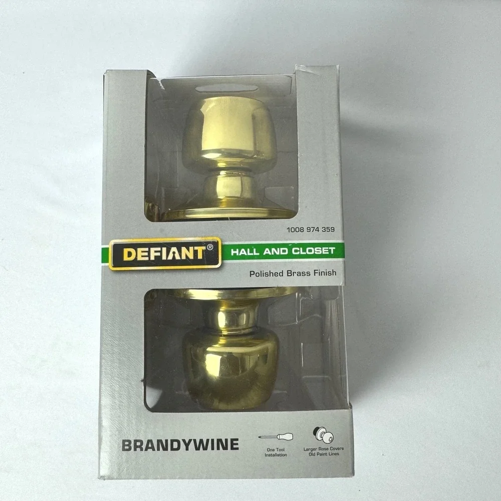 Defiant  Hall Closet Door Knob Set Polished Brass Finish New